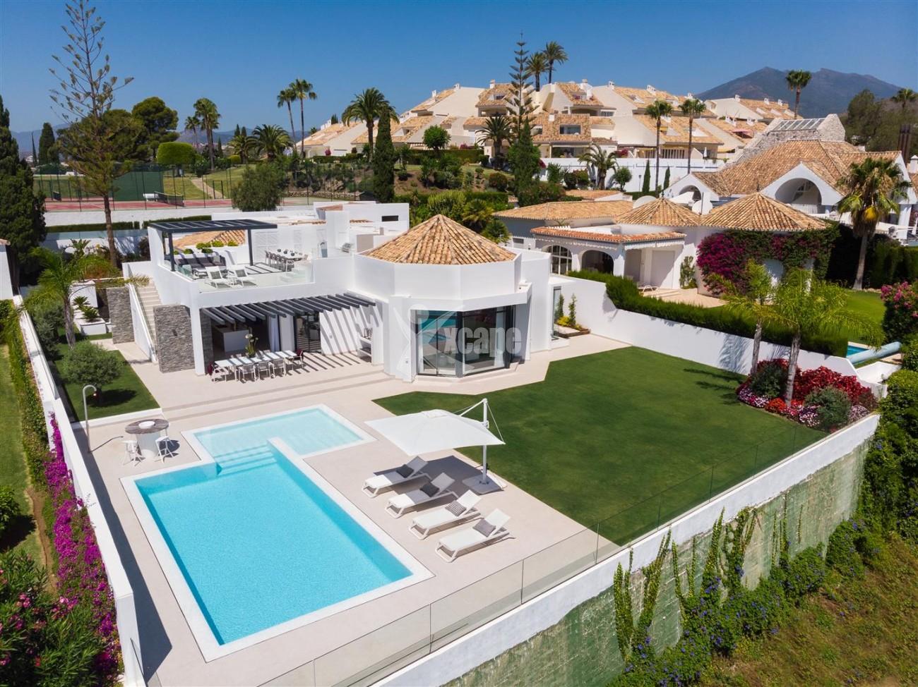 Contemporary Villa for sale Nueva Andalucia Spain (27) (Large)