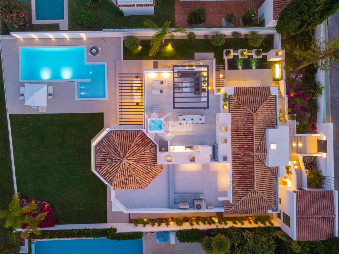 Contemporary Villa for sale Nueva Andalucia Spain (34) (Large)