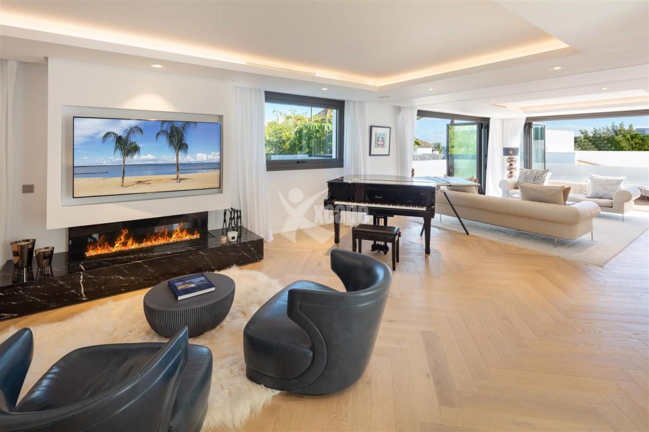 Luxury Marbella Golden Mile Villa for sale (28) (Large)