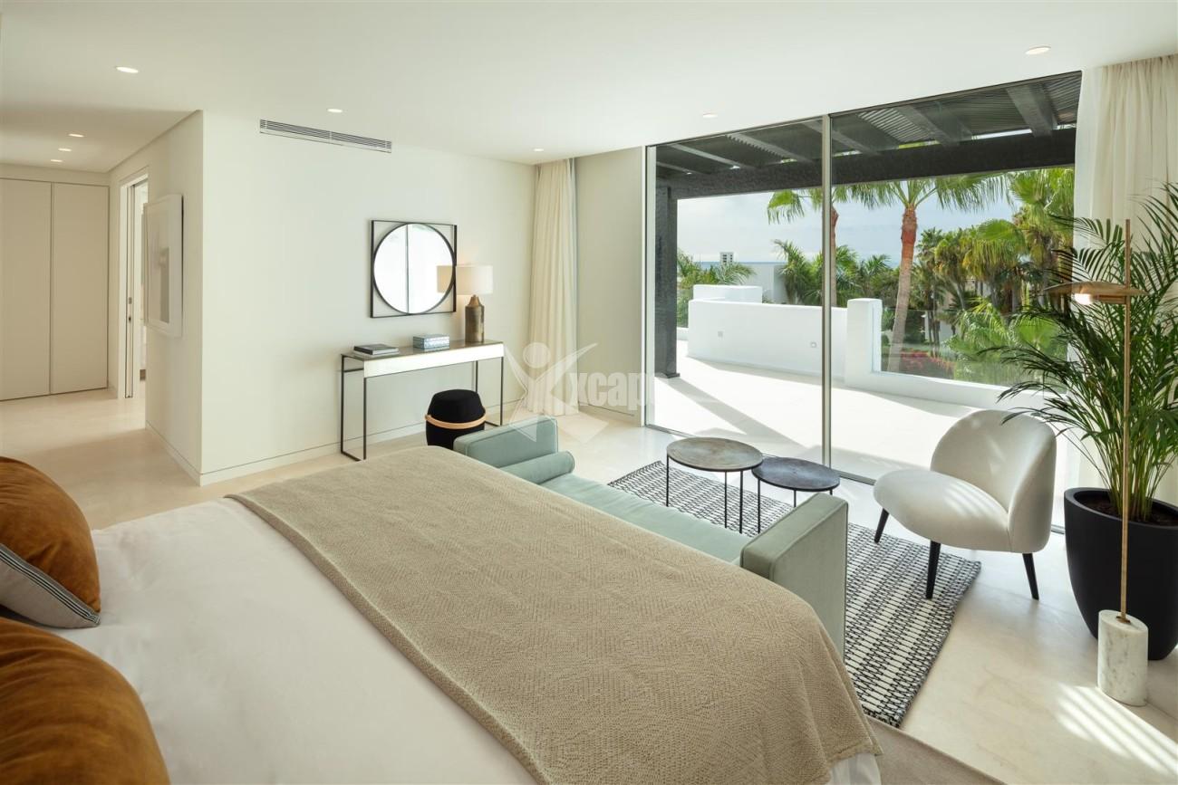 Exclusive Beachside Marbella Golden Mile Apartment (4) (Large)