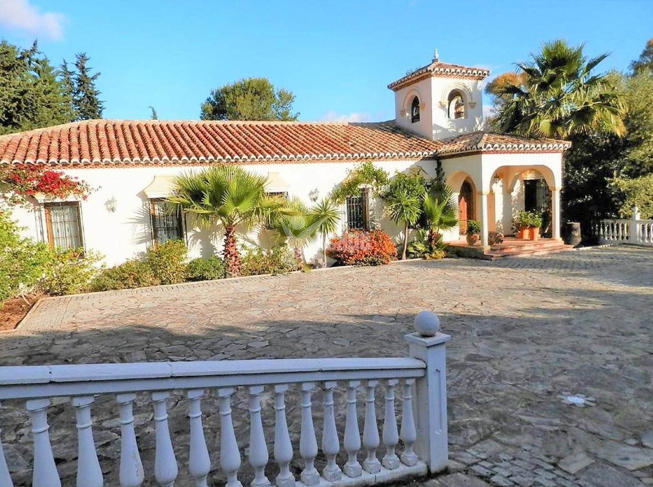 Luxury Villa for sale Estepona (19) (Grande)