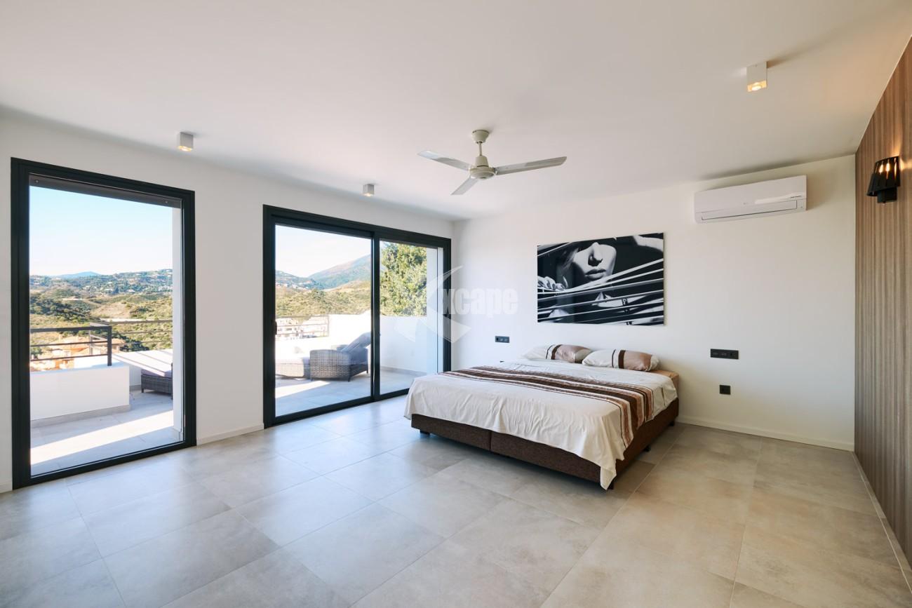 Luxury villa for sale Marbella Spain (49)