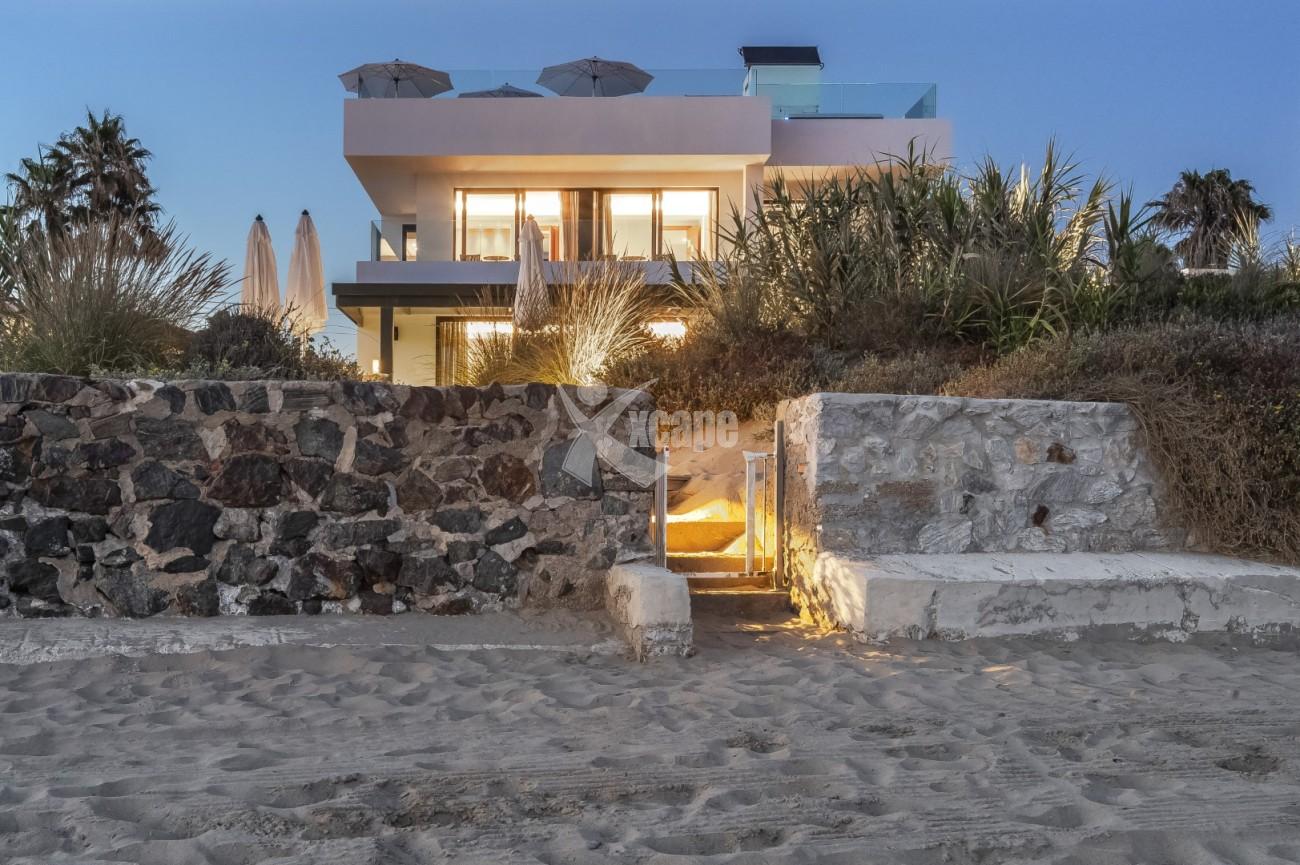 Beachfront Villa for sale Marbella (23)