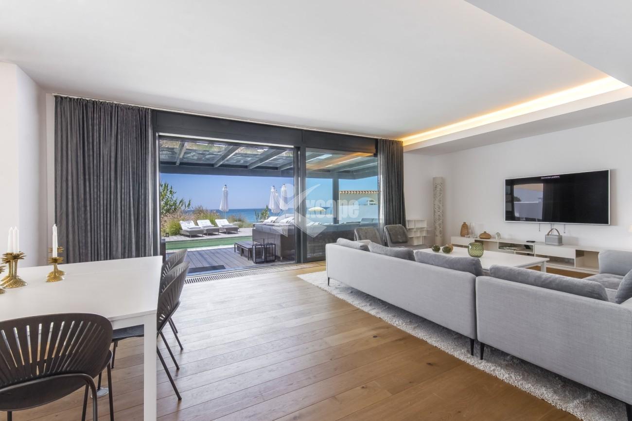 Beachfront Villa for sale Marbella (56)