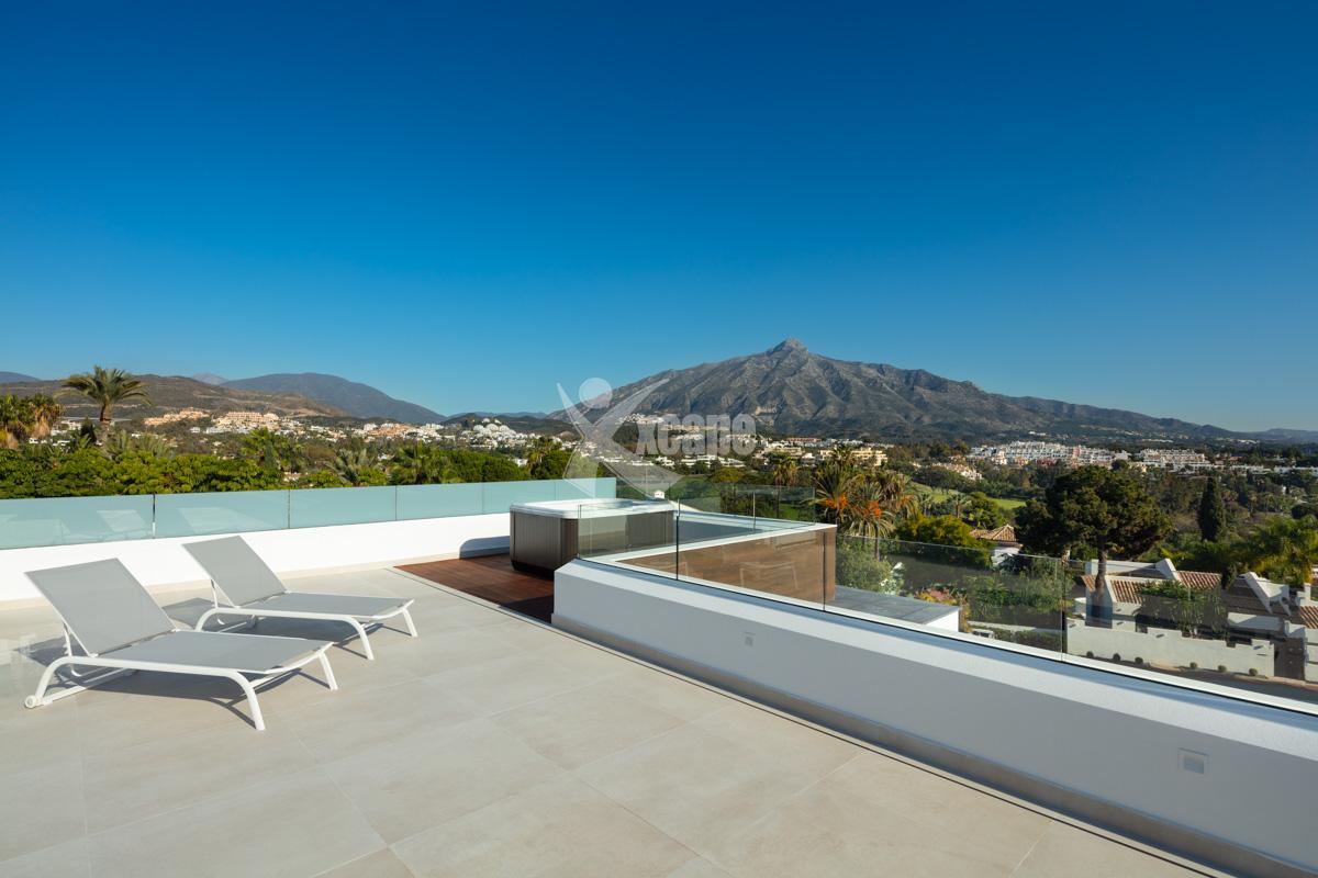 Contemporary Villa for sale Nueva Andalucia (25)