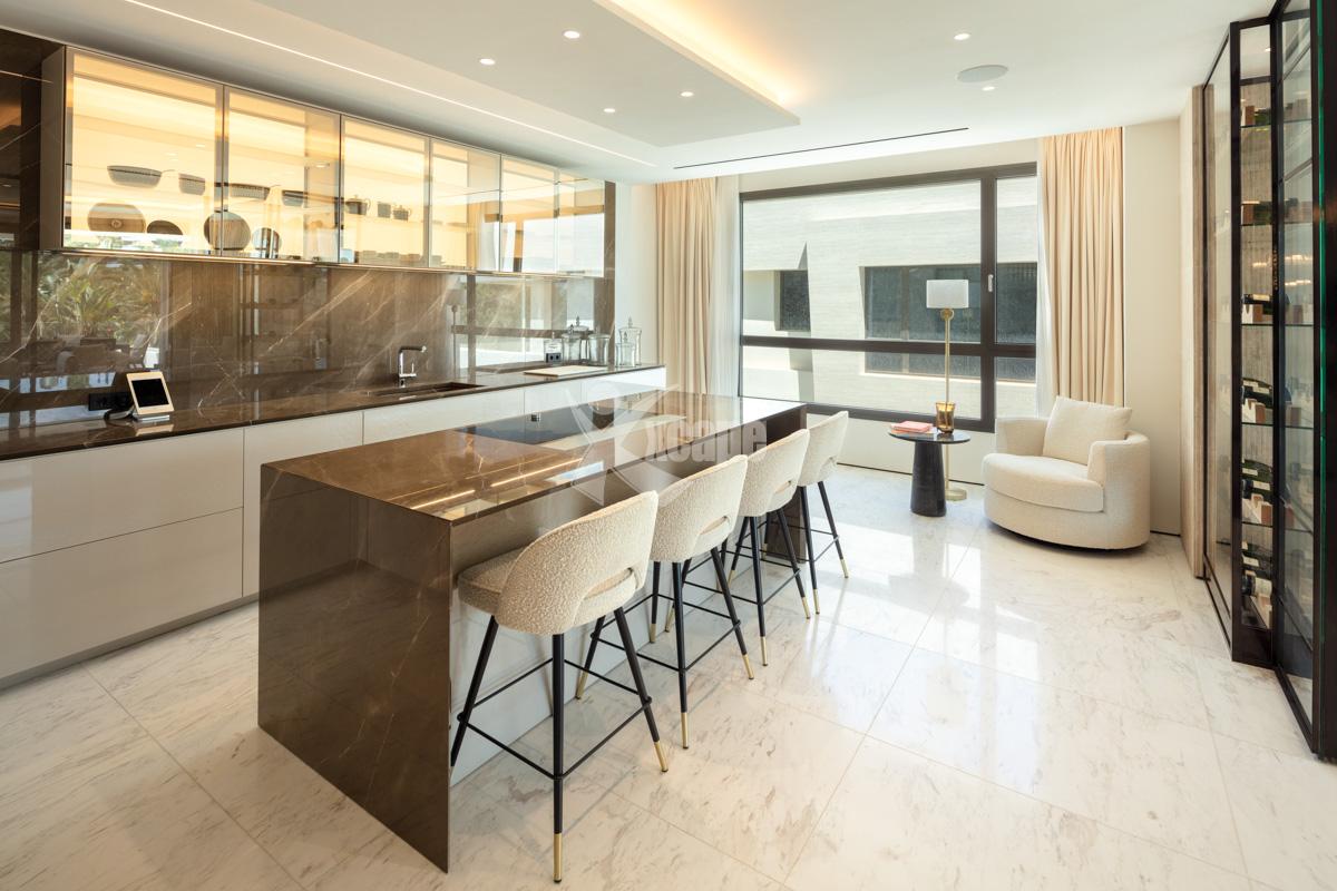 Exclusive Fendi Penthouse Duplex Marbella Golden Mile (14)