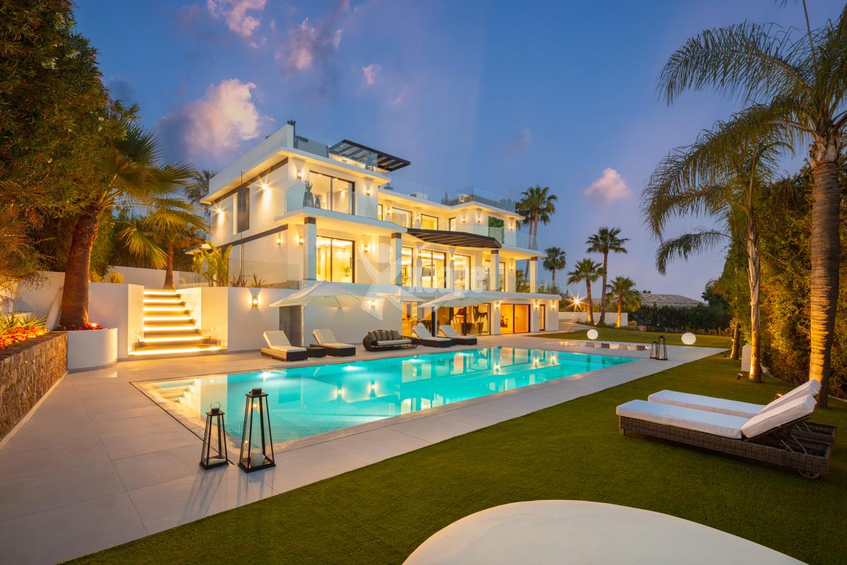 Modern Villa for sale Marbella Golden Mile (7)