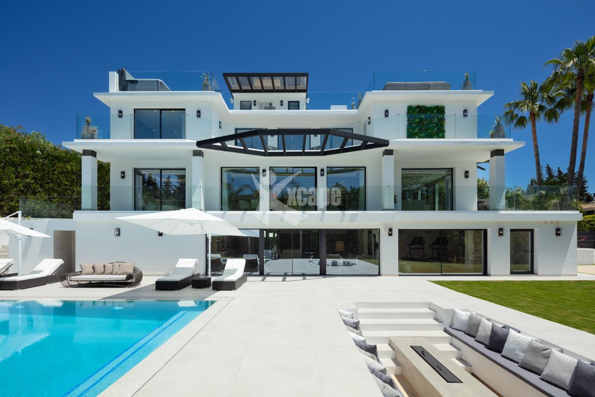 Modern Villa for sale Marbella Golden Mile (37)