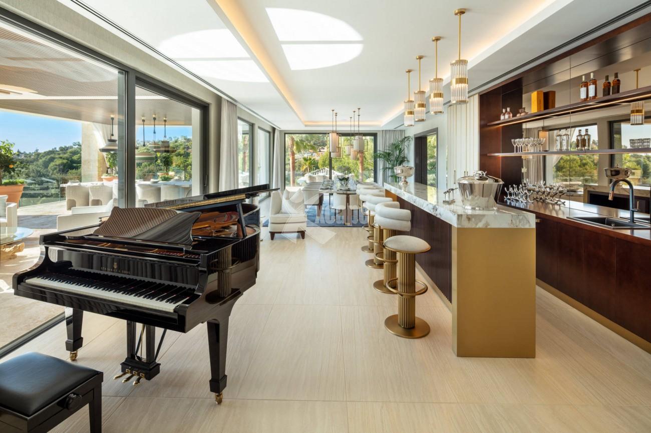 Luxury Mansion for sale Marbella Golden Mile (33)