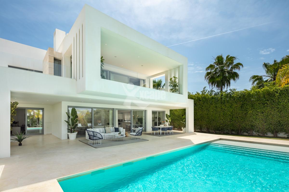 Modern Villa for sale Nueva Andalucia (31)