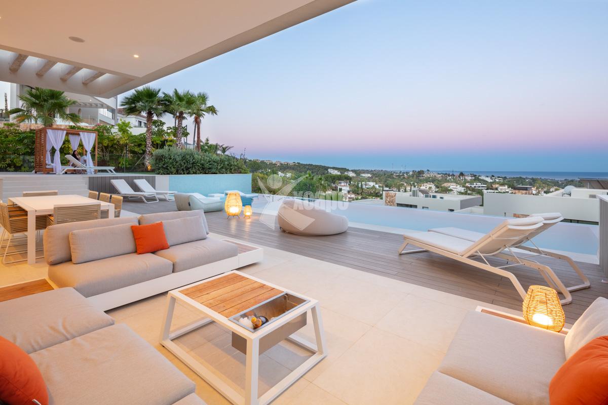 Luxury Modern Villa for sale Nueva Andalucia (23)