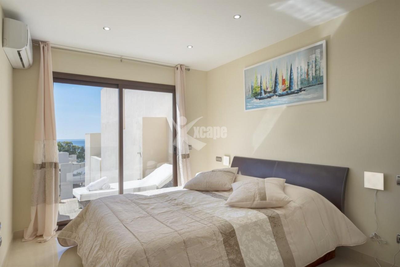 3 Beds Beachfront Penthouse New Golden Mile (14) (Large)