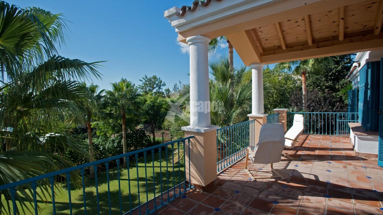 Majestic Villa for sale in Benahavis (32)