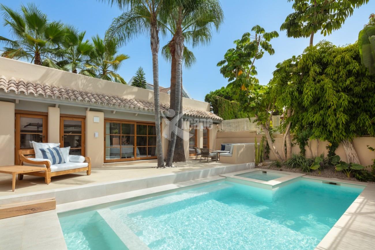 Beachside Villa for sale Marbella Golden Mile (27)