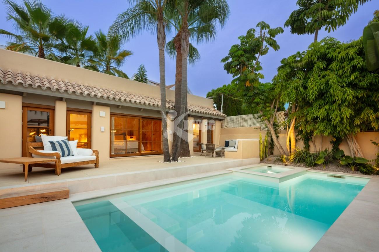 Beachside Villa for sale Marbella Golden Mile (33)