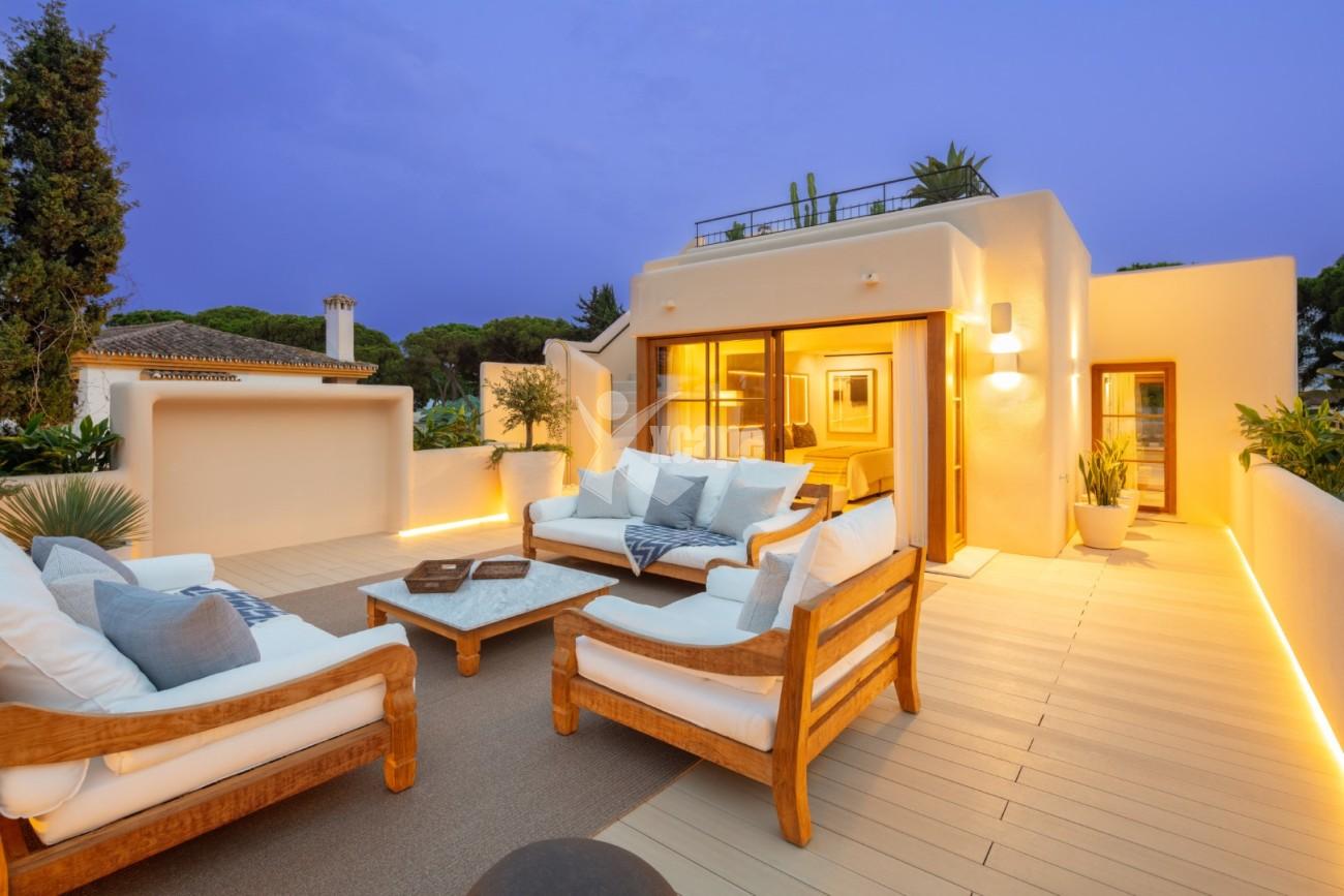 Beachside Villa for sale Marbella Golden Mile (36)