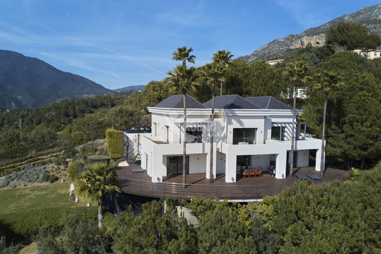 Stunning Villa for sale Near Puerto Banus (2)