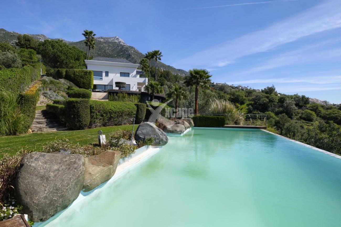 Stunning Villa for sale Near Puerto Banus (17)