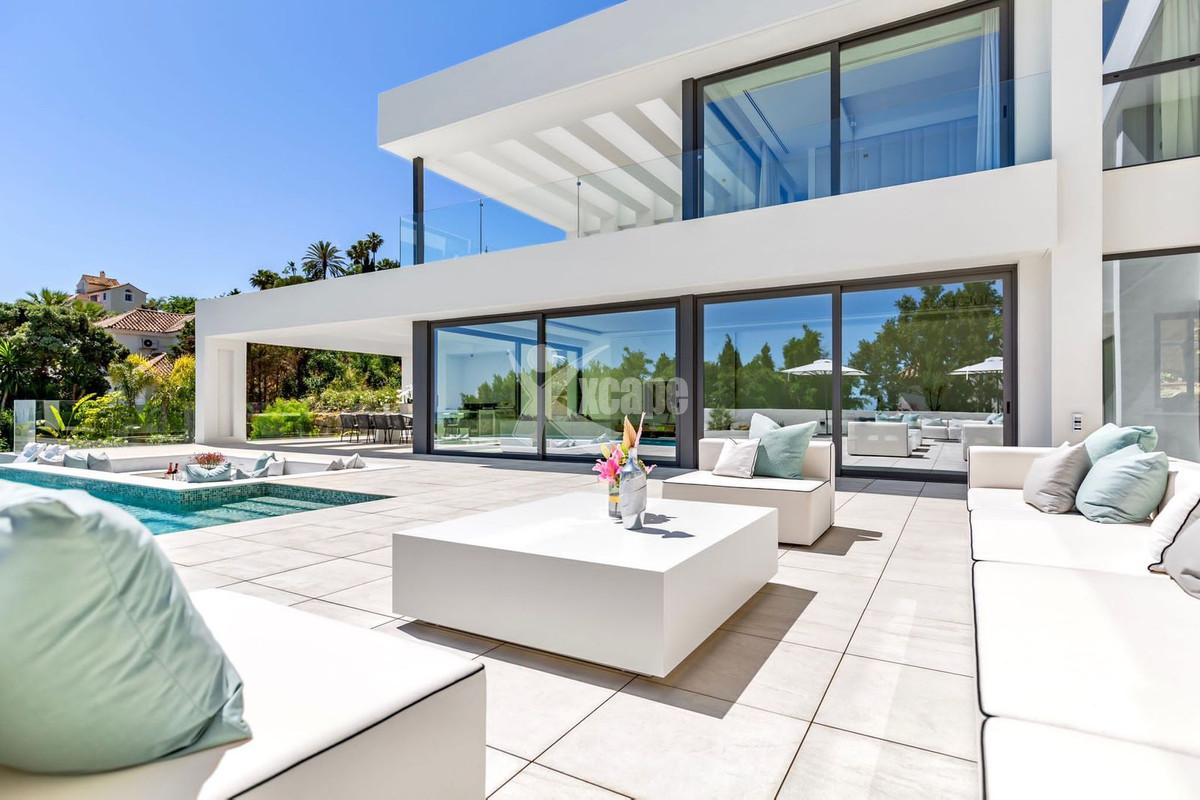 Contemporary Villa for sale Benahavis (15)