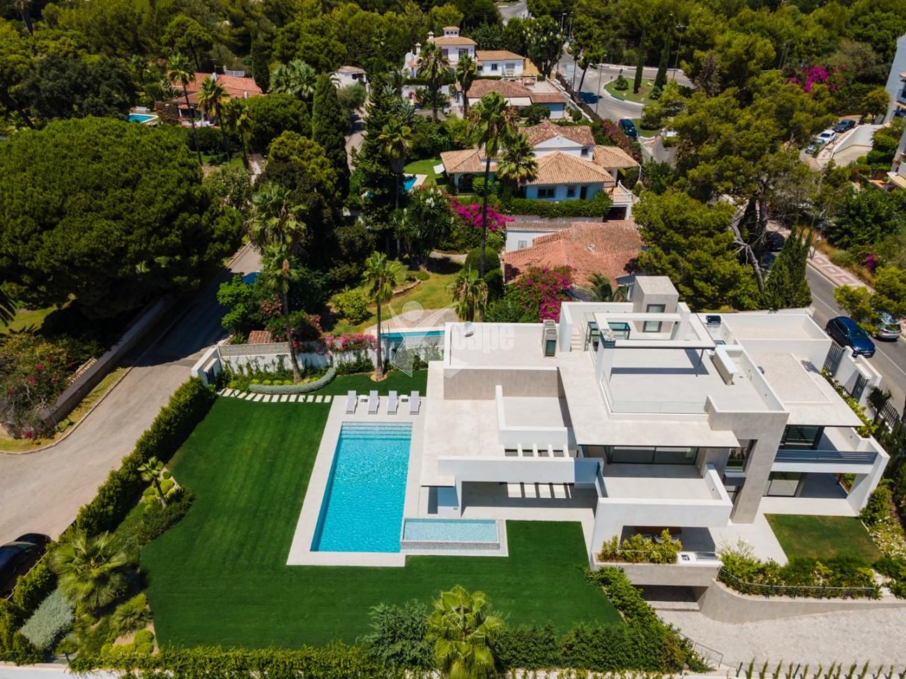 Luxury Contemporary Villa Marbella Golden Mile (6)