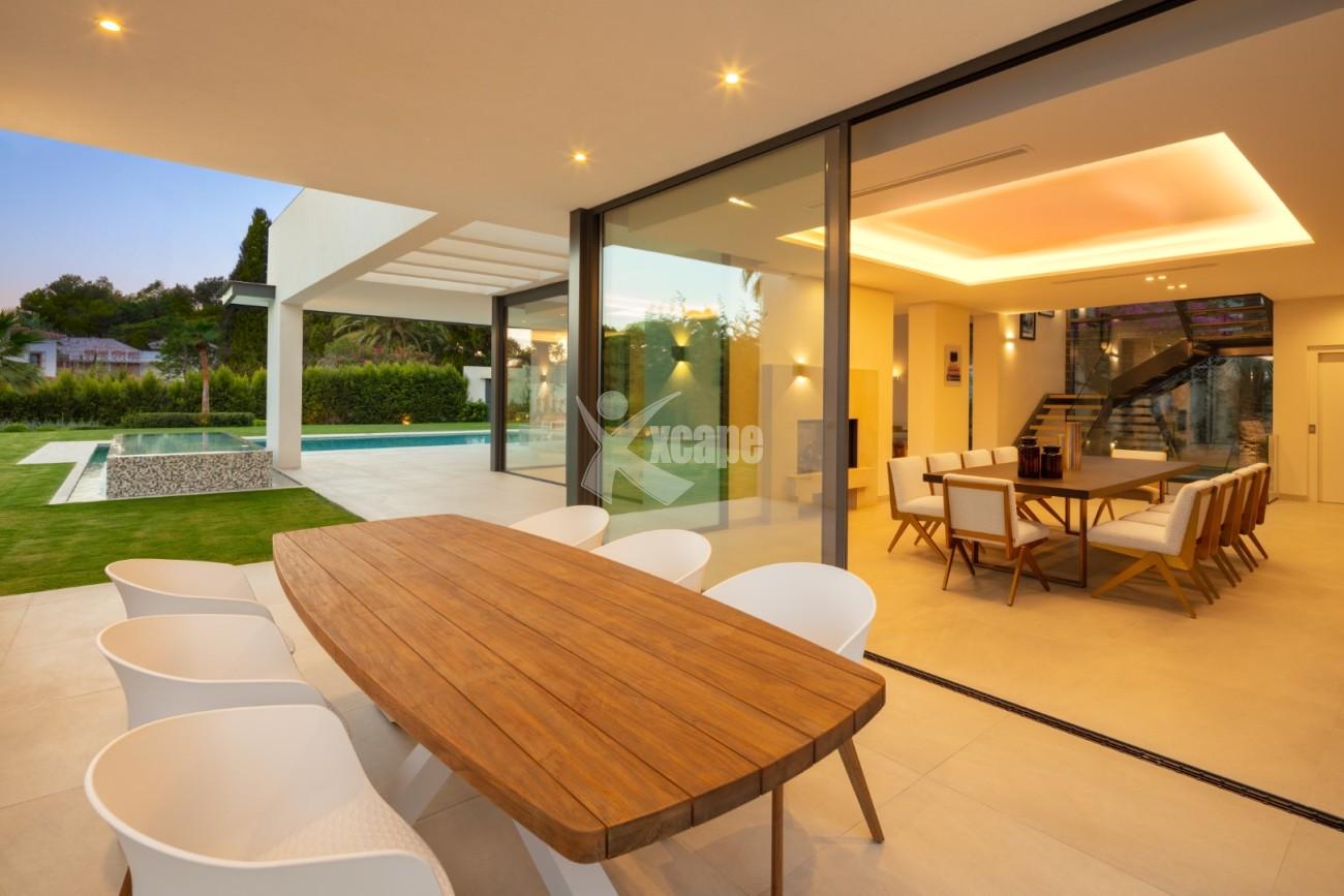 Luxury Contemporary Villa Marbella Golden Mile (31)