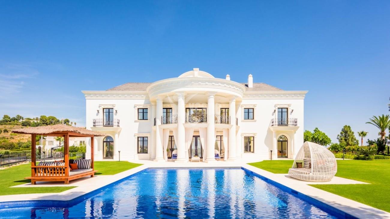 Luxury Palace for sale Marbella East (1)
