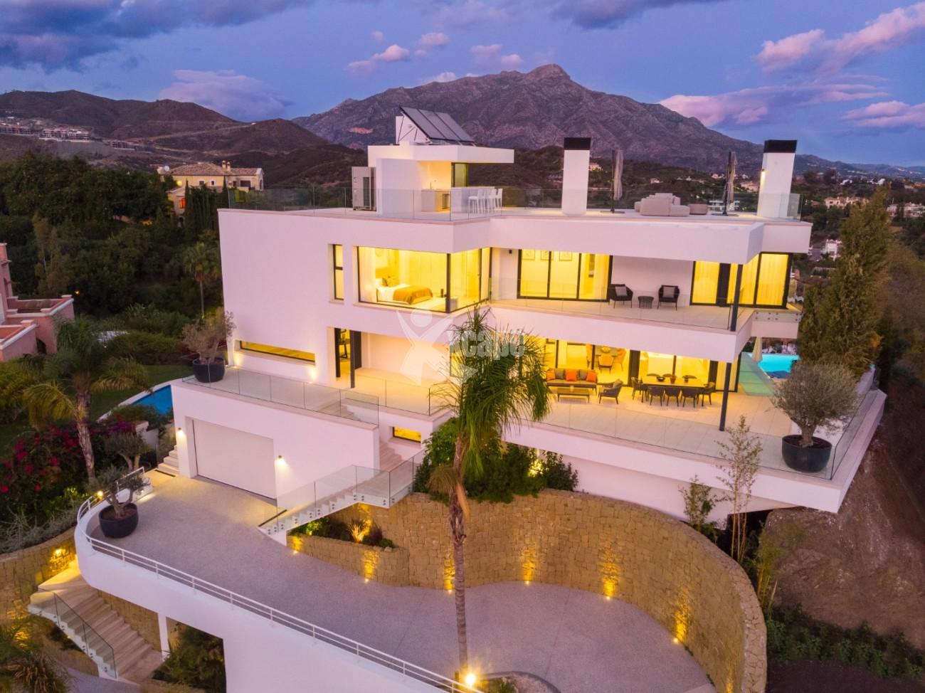 Modern Villa Panoramic VIews Benahavis (22)