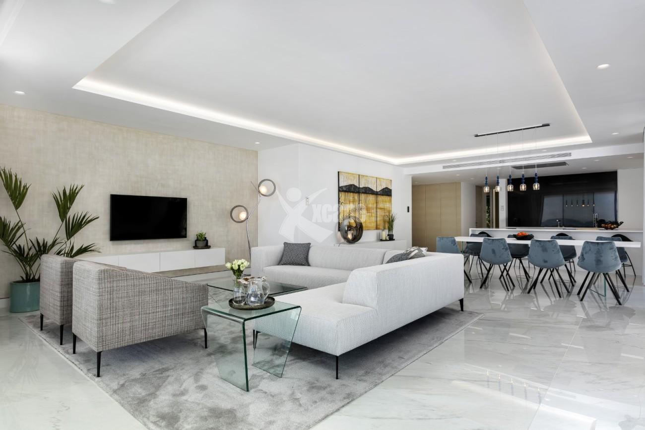 Frontline Beach Luxury Apartment Estepona (14)