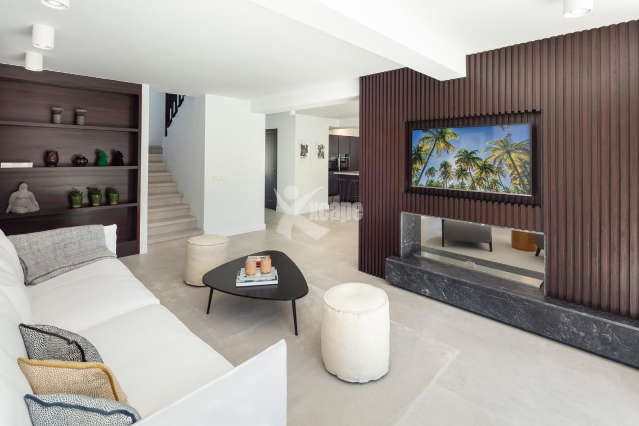 Luxury Beachside Villa Marbella (23)