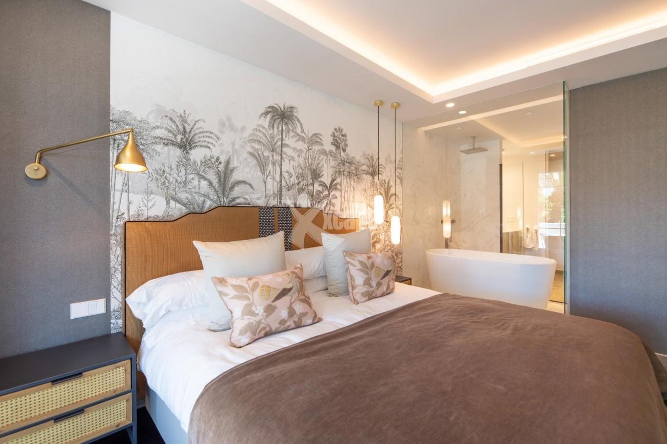 Beautiful Apartment for sale Puente Romano Marbella (14)