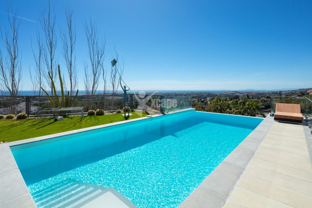 Modern Villa Panoramic Views Benahavis (13)