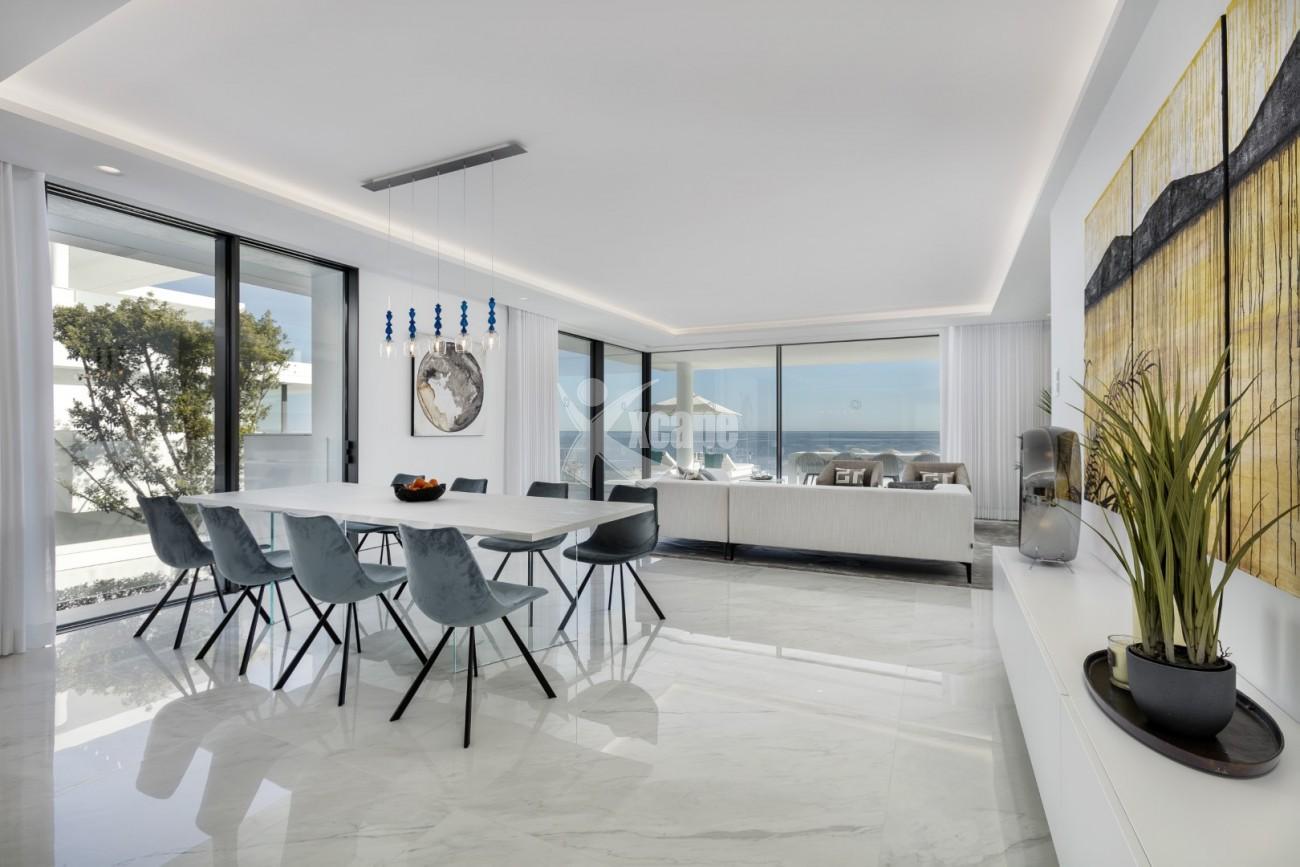 Beachfront Contemporary Apartment Estepona (23)