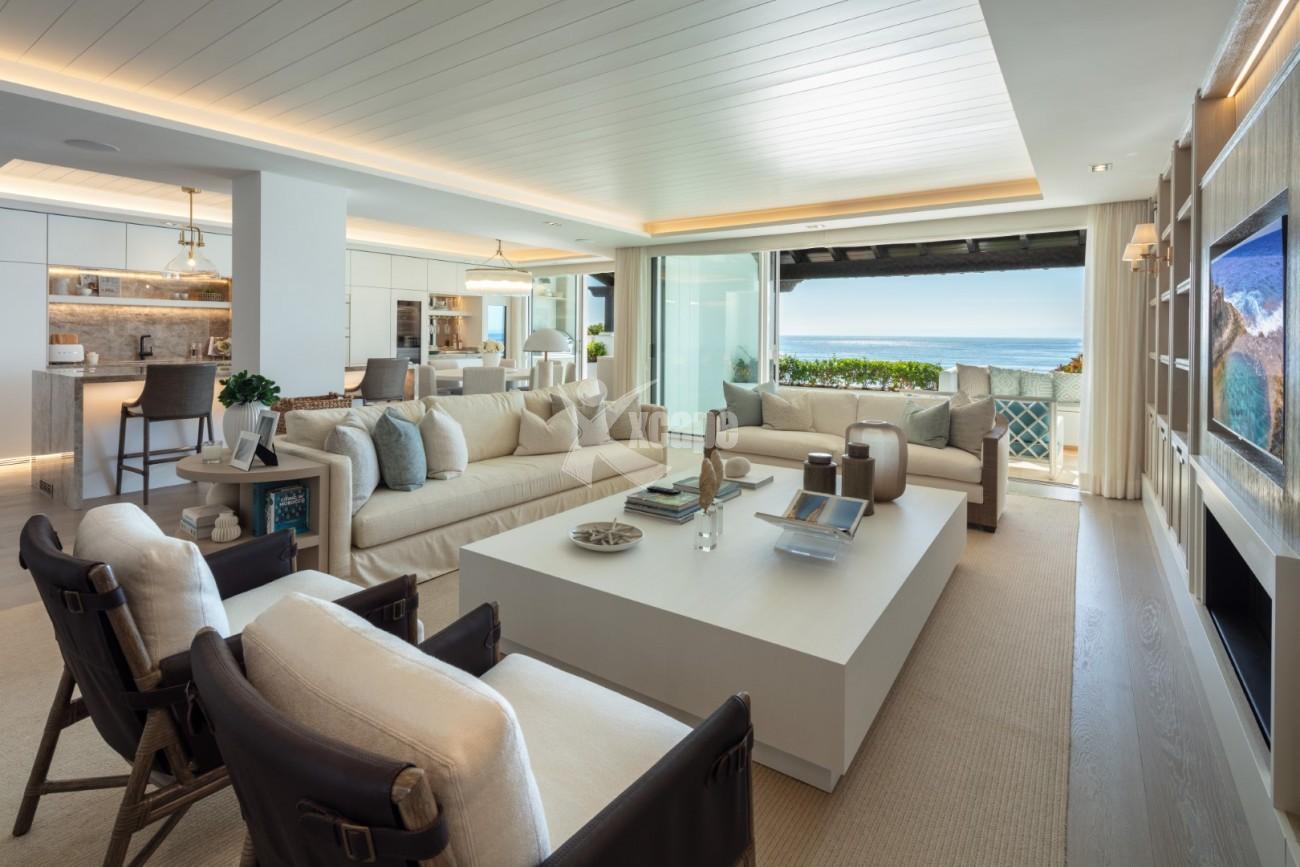 Beachfront Luxury Penthouse Marbella Golden Mile (21)