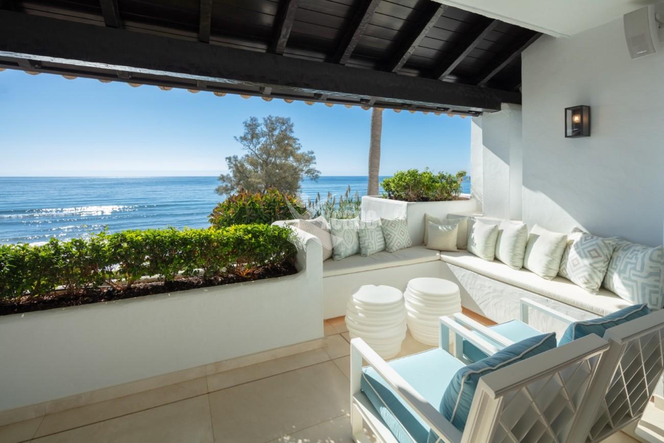 Beachfront Luxury Penthouse Marbella Golden Mile (27)
