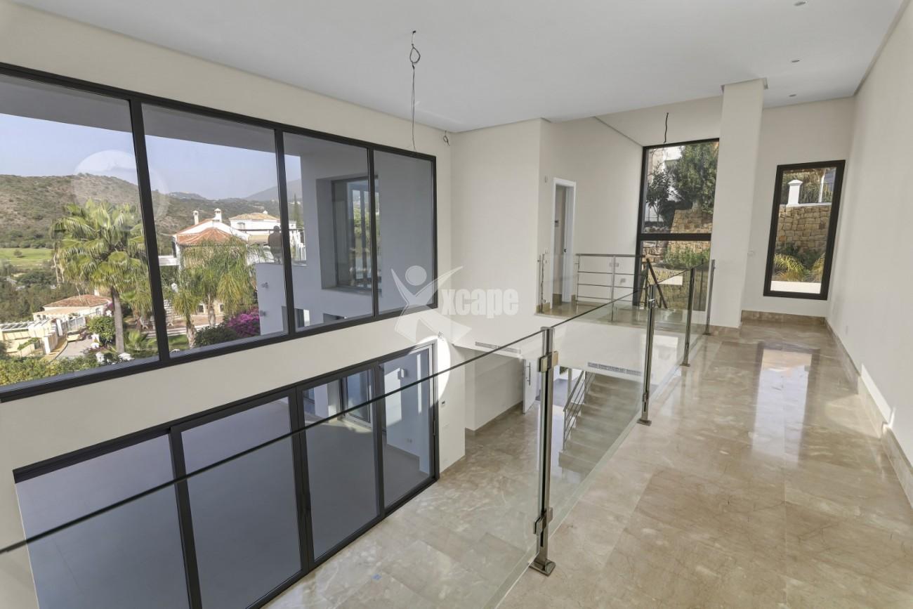 Luxury Modern Villa Benahavis (21)