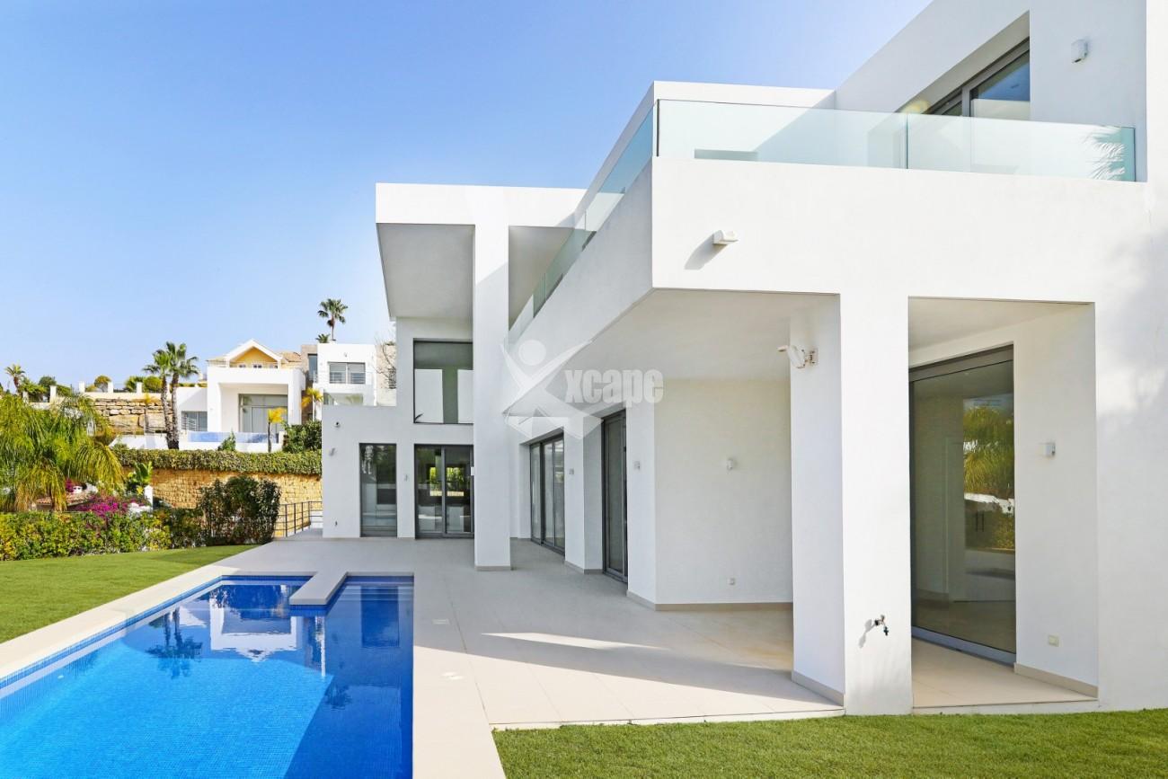 Luxury Modern Villa Benahavis (39)