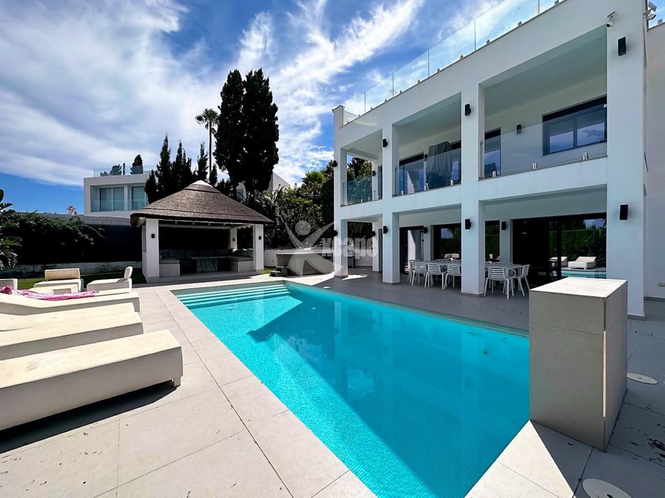 Modern Villa for sale Nueva Andalucia (5)