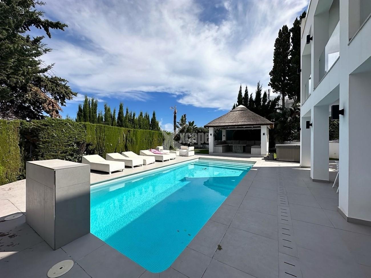 Modern Villa for sale Nueva Andalucia (6)