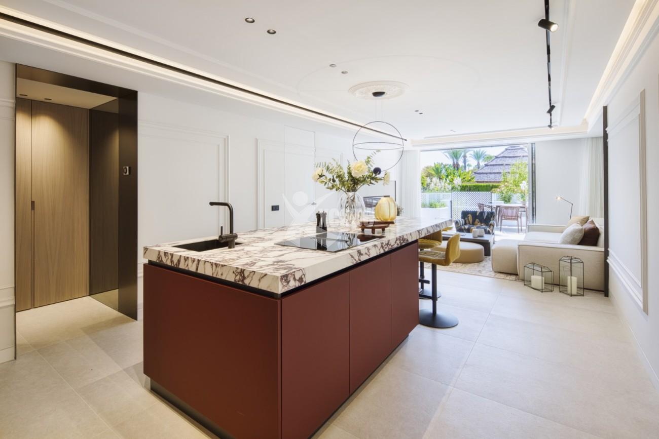 Luxury Groundfloor Apartment Marbella Golden Mile (18)