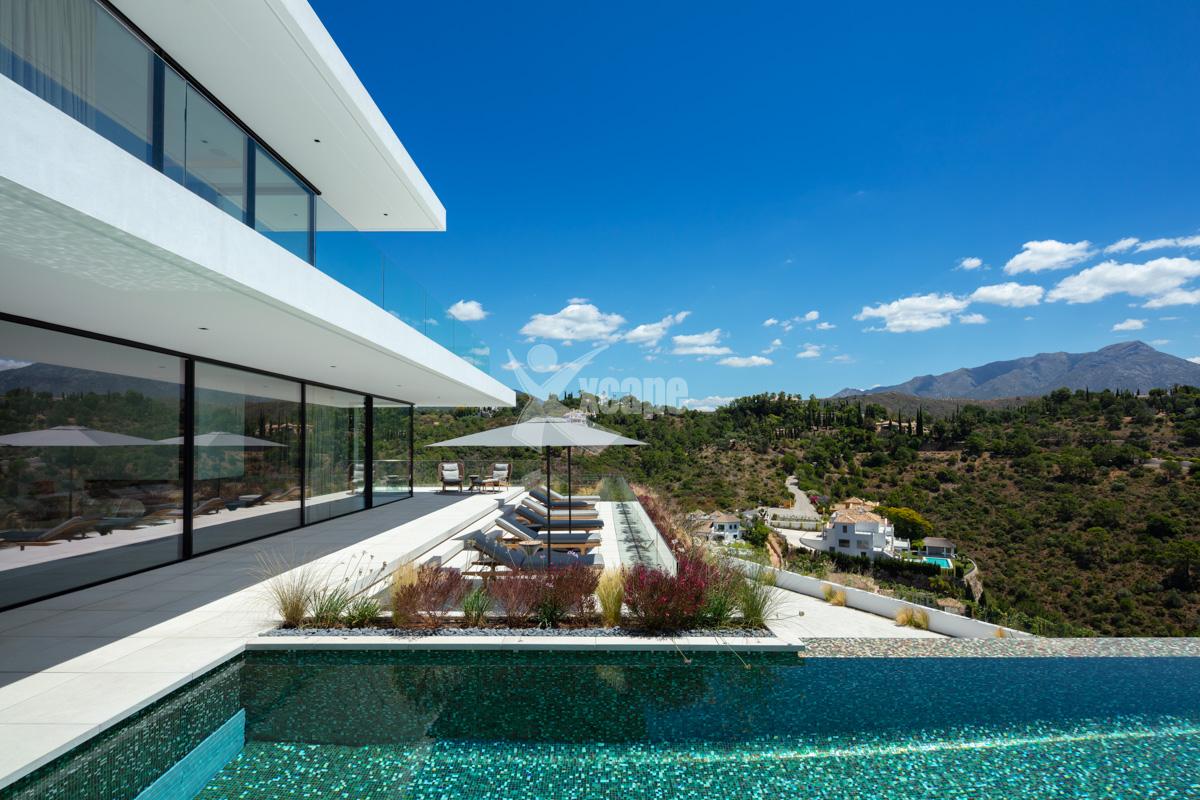 Contemporary Villa for sale Benahavis (2)