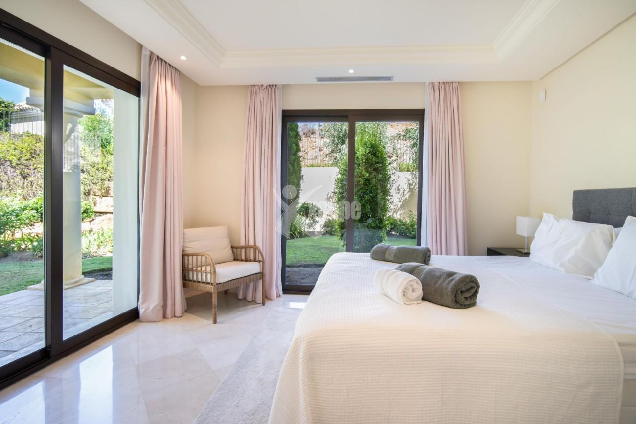 Beautiful Groundfloor Luxury Apartment Nueva Andalucia (21)