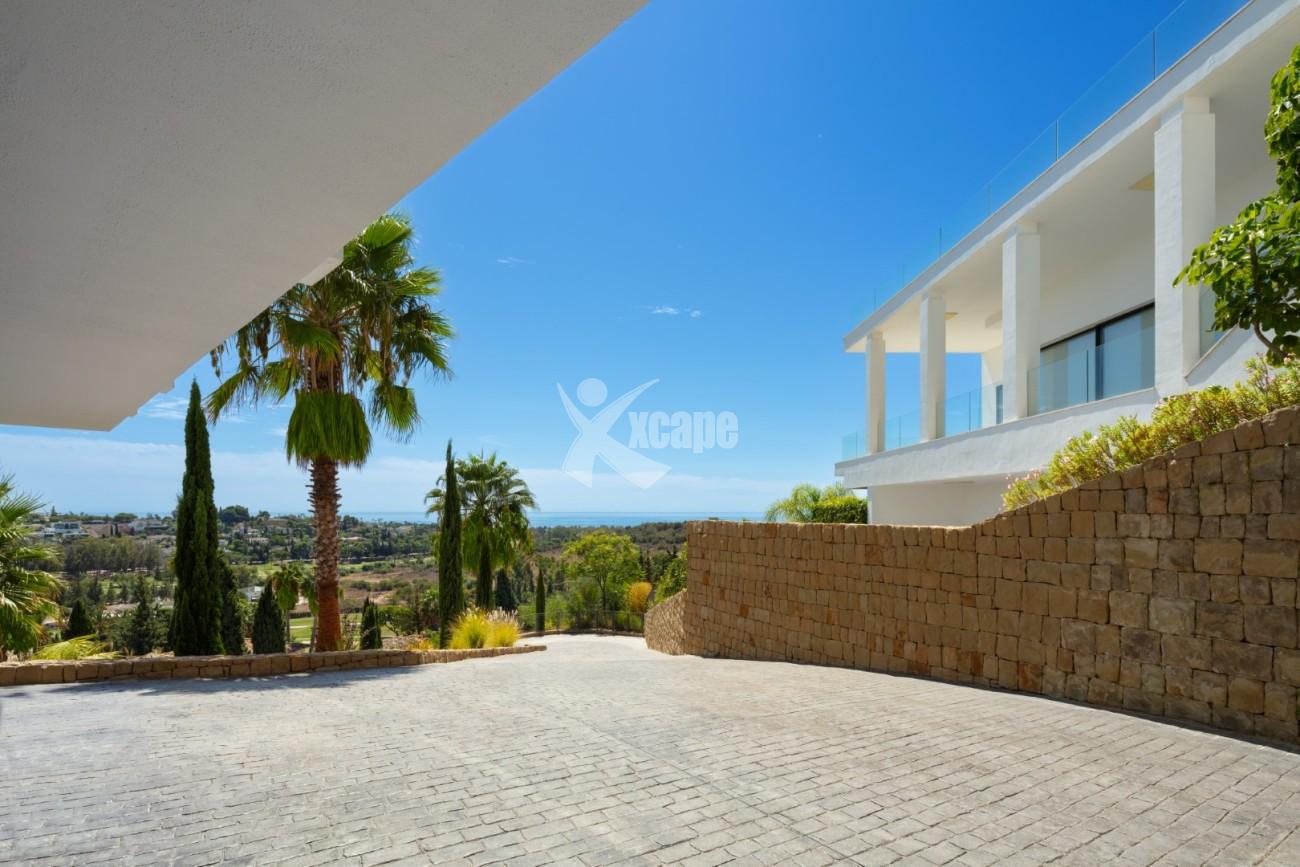 Modern Villa Stunning Panoramic Views Benahavis (25)