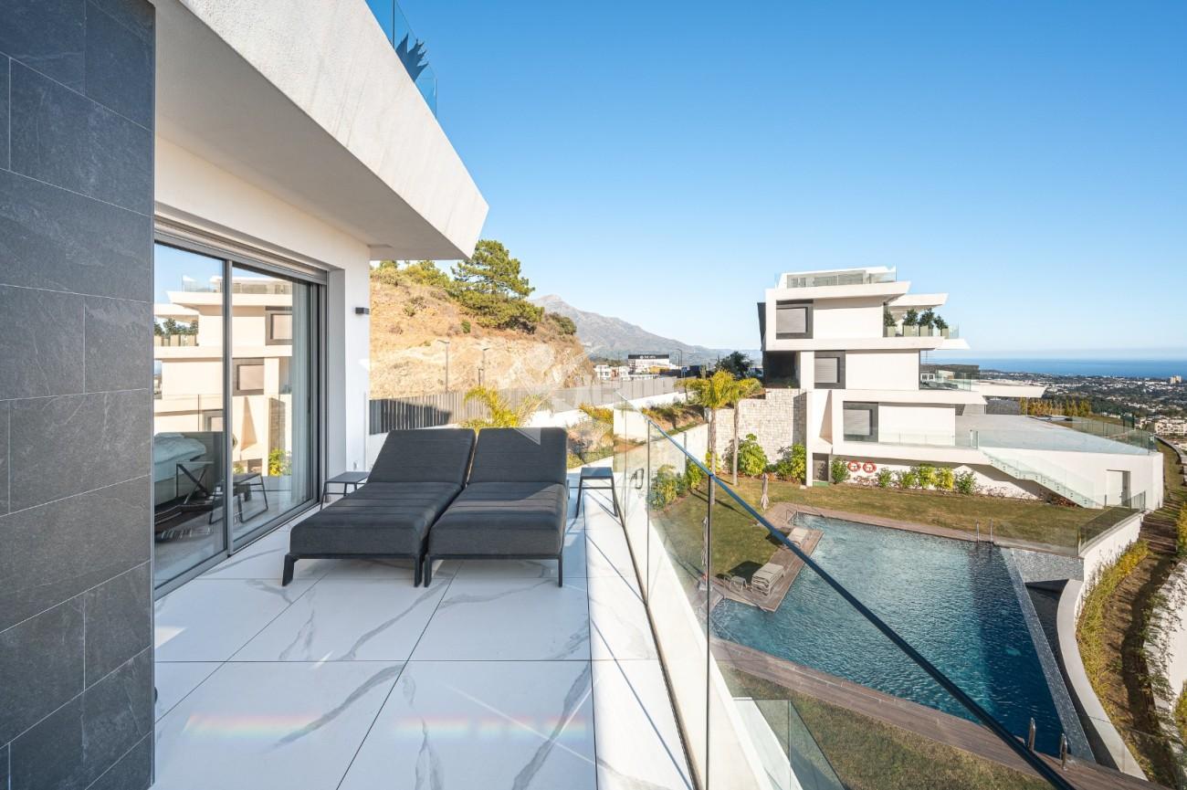 New Modern Apartment Panoramic Views Benahavis (30)