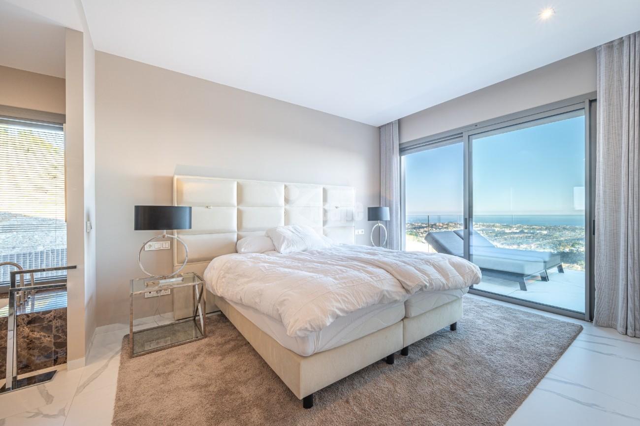 New Modern Apartment Panoramic Views Benahavis (40)
