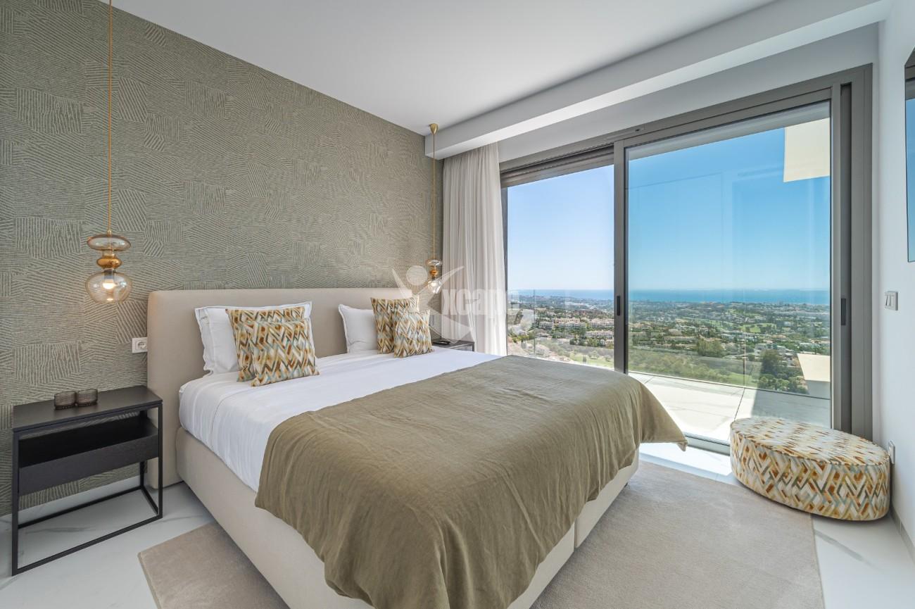 Stunning Modern Apartment Panoramic Views Benahavis (22)