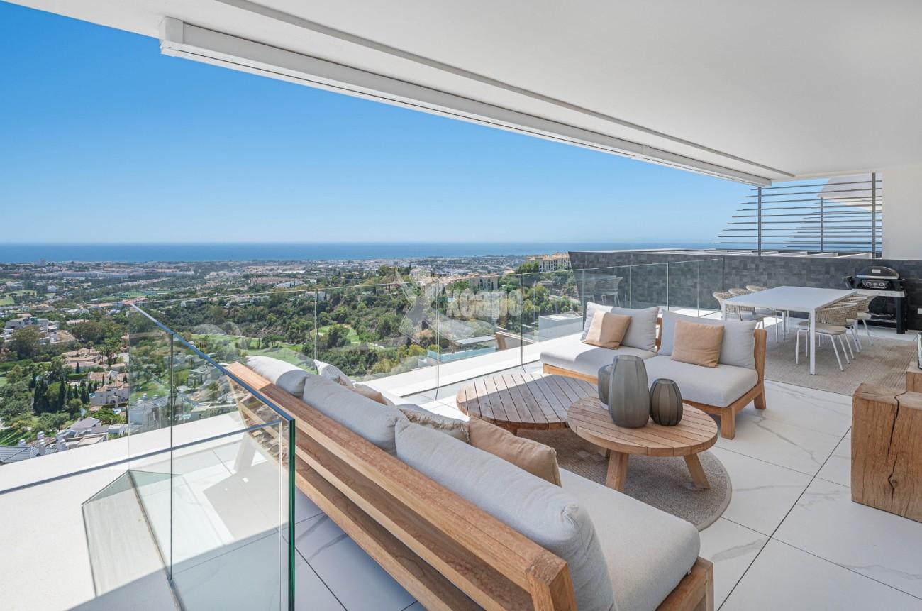 Stunning Modern Apartment Panoramic Views Benahavis (24)