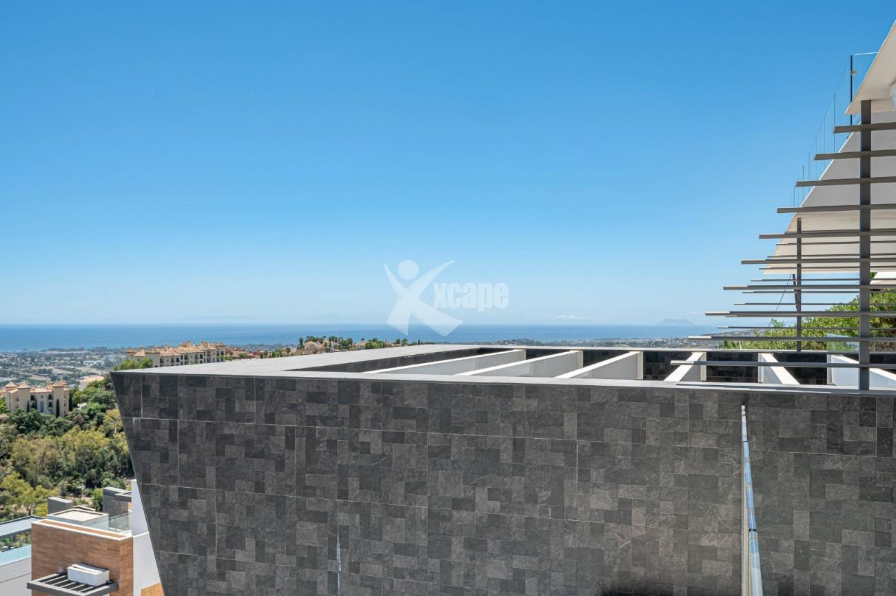Stunning Modern Apartment Panoramic Views Benahavis (35)