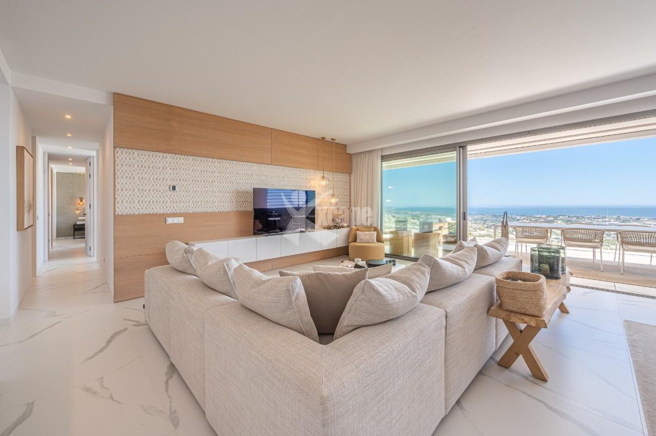 Stunning Modern Apartment Panoramic Views Benahavis (37)