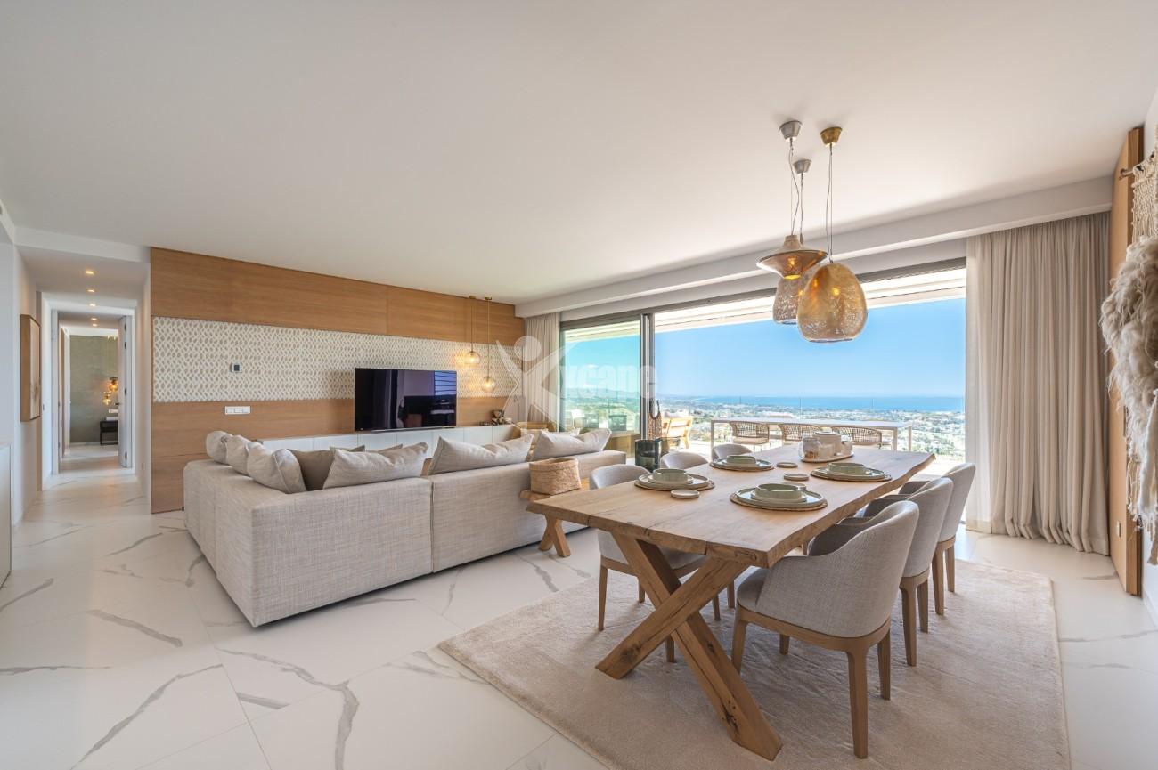 Stunning Modern Apartment Panoramic Views Benahavis (38)