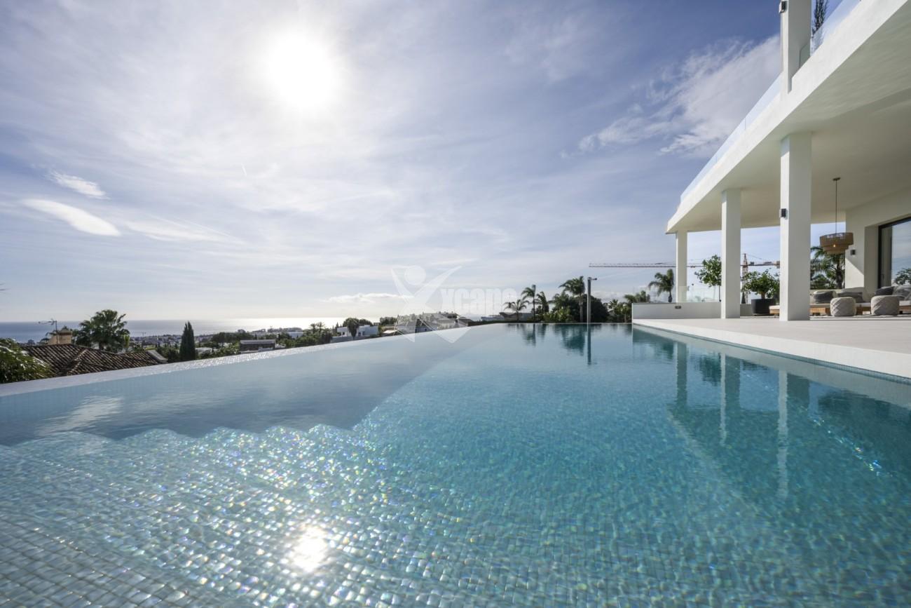 Spacious Modern Villa Benahavis Spain (33)